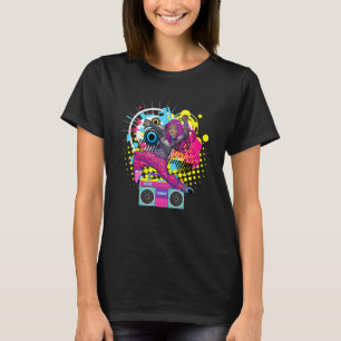 Graffiti Boombox Girl Old School Hip Hop Girl Retr T-Shirt