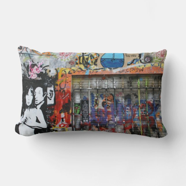 Graffiti KIssen "Paris & Berlin" uniform Street ar Lumbar Cushion (Front)