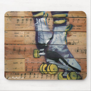 Graffitti Roller Girl Mouse Pad