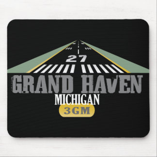 Grand Haven MI - Airport Runway Mouse Pad
