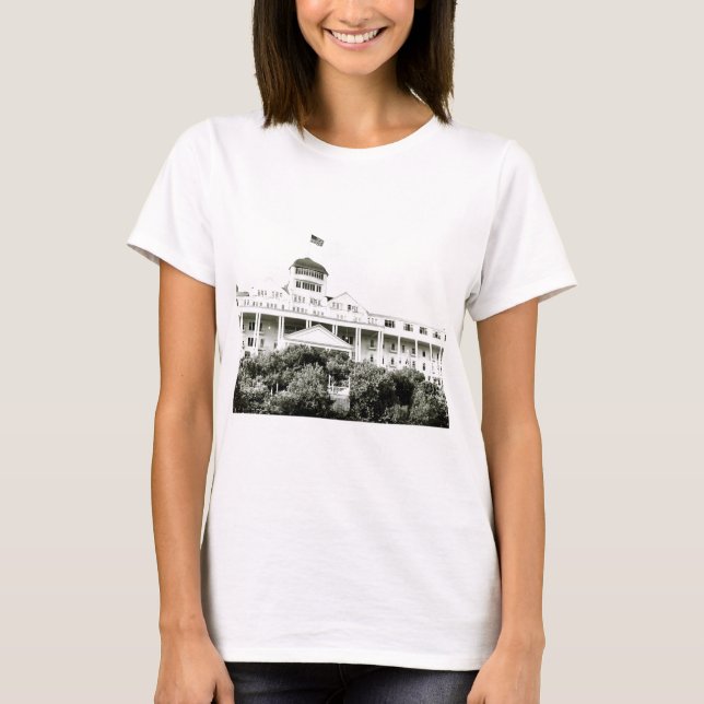 Grand Hotel, Mackinac Island, black and white T-Shirt (Front)