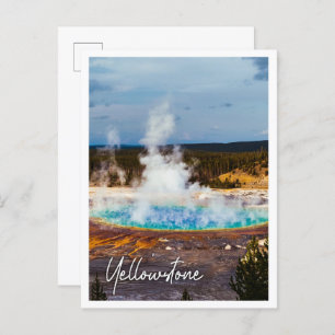 Grand prismatic spring in Yellowstone USA Postcard