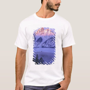 GRAND TETON NATIONAL PARK, WYOMING. USA. Fog & T-Shirt