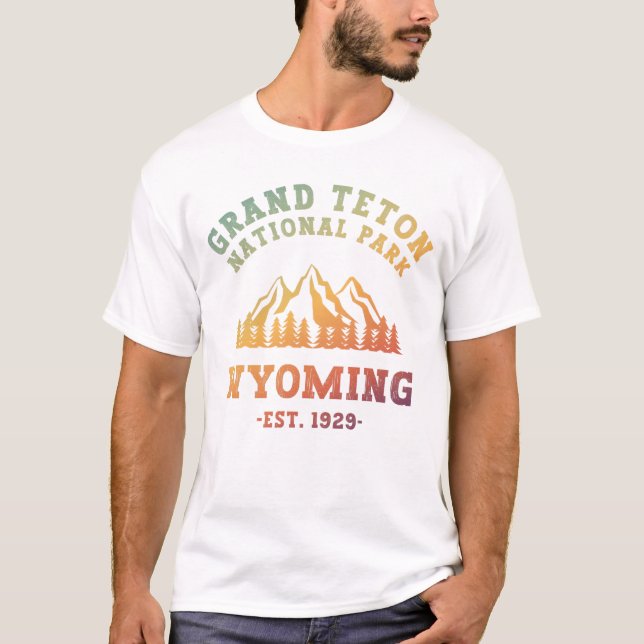 Grand Teton National Park Wyoming USA Gradient  T-Shirt (Front)