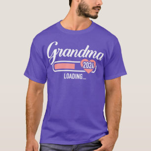 Grandma 2024 loading for pregnancy announcement T-Shirt