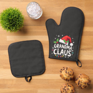Grandma Claus Christmas Family Union Outfit Oven Mitt & Pot Holder Set