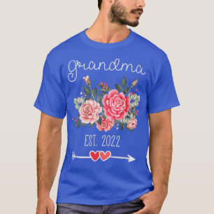 Grandma Est 2022 Pregnancy Announcement Floral 175 T-Shirt