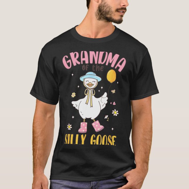 Grandma Of The Silly Goose First Birthday Family M T-Shirt (Front)