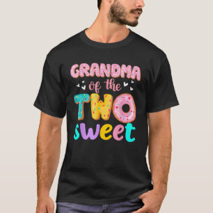 Grandma Of The Two Sweet Donut Birthday Family The T-Shirt