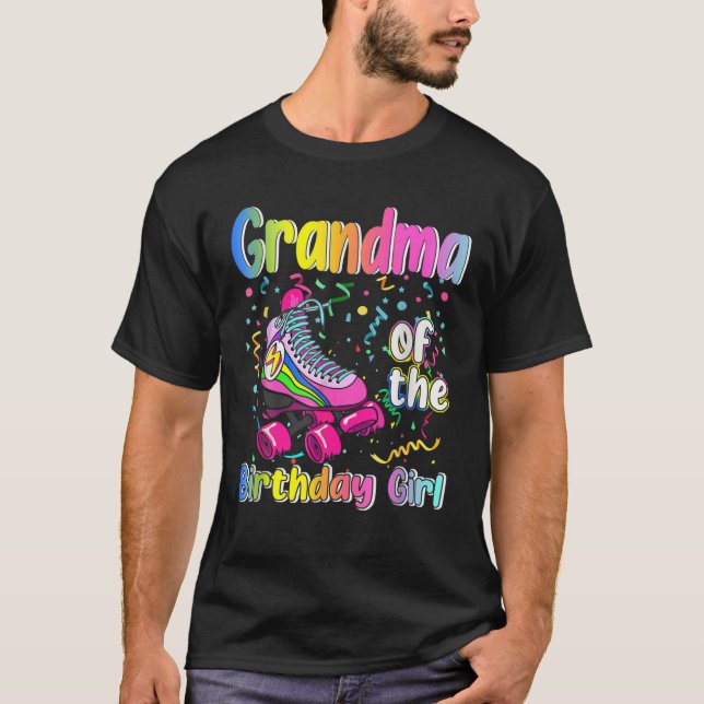 Grandma Rolling Skate Birthday Matching Party Fami T-Shirt (Front)