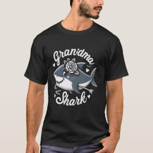 Grandma Shark Funny Shark Matching Family for Wome T-Shirt