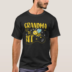 Grandma To Bee Funny Gender Reveal Family Matching T-Shirt