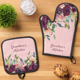 Grandma's Kitchen Burgundy Blush Pink Floral Oven Mitt & Pot Holder Set