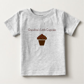 "Grandma's Little Cupcake" - adorable baby outfit Baby T-Shirt