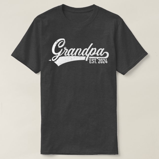 Grandpa est 2024 for grandfather to be T-Shirt (Design Front)