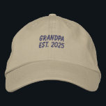 Grandpa Est. 2025 Embroidered Baseball Cap<br><div class="desc">Embroidered Grandpa Est 2025 baseball cap. The text is in a saphire blue. This grandpa Est. 2025 cap would make a unique grandpa 2025 announcement,  birthday gift for grandpa and more.</div>