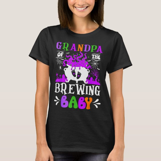 Grandpa Of The Brewing Baby Grandpa To Be Hallowee T-Shirt (Front)