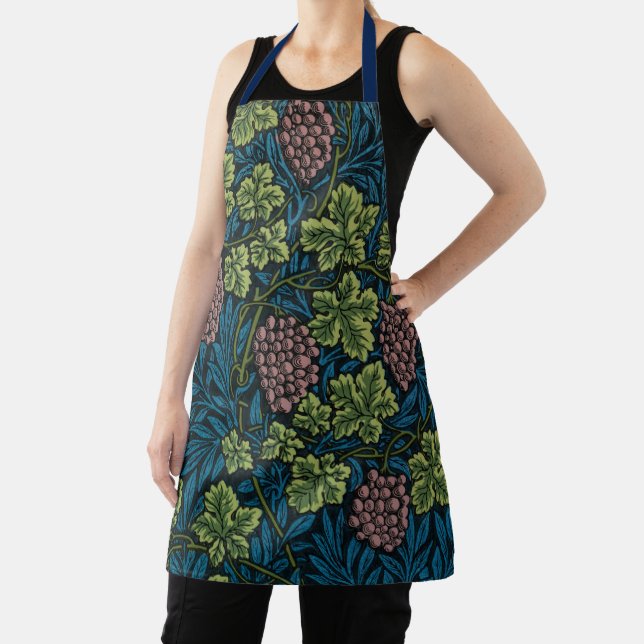  Grapevines with clusters of pink grapes  Apron (Insitu)