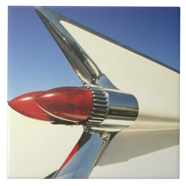 Graphic: Close-up of fin and taillight on Ceramic Tile (Front)