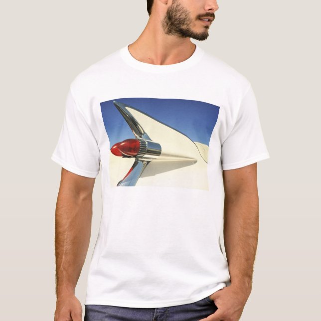Graphic: Close-up of fin and taillight on T-Shirt (Front)
