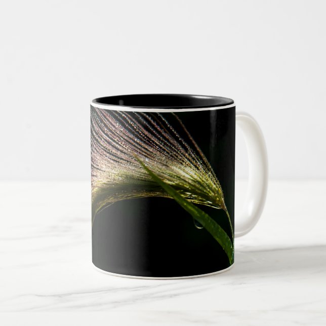 grass cup with dew (Front Right)