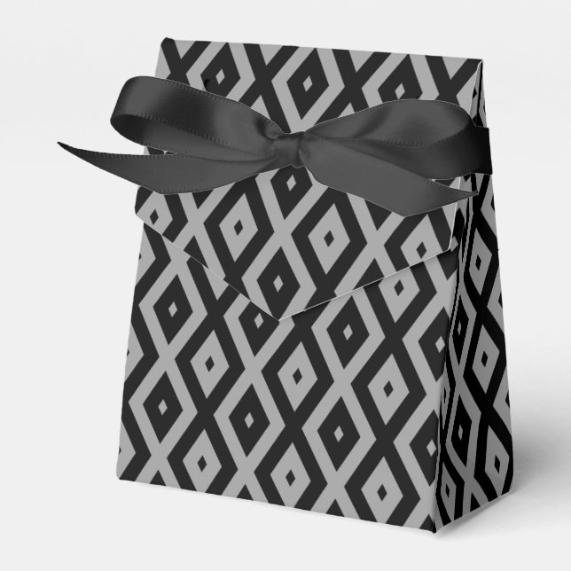 Gray and black diamond pattern favour box (Front Side)