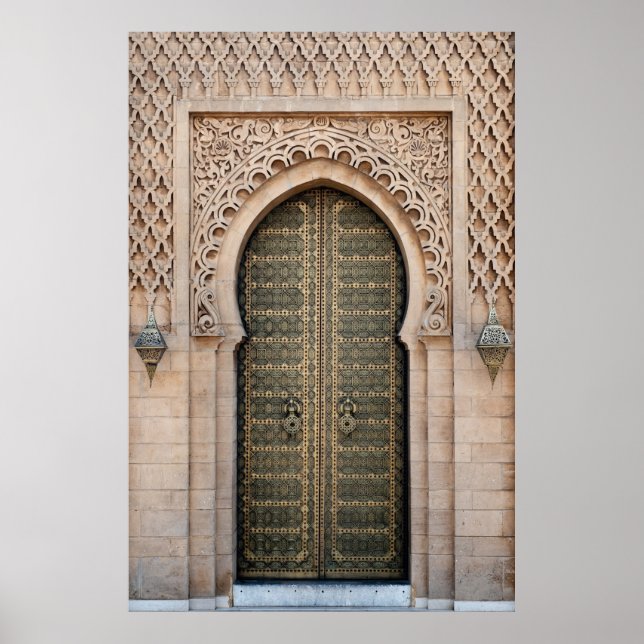 GRAY WOODEN DOOR POSTER (Front)