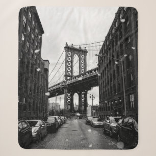 GRAYSCALE PHOTOGRAPHY OF BROOKLYN BRIDGE SHERPA BLANKET