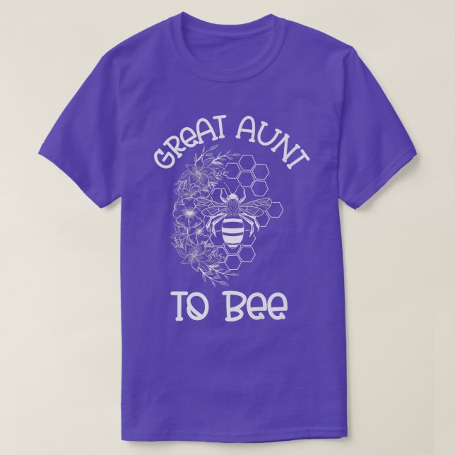 Great Aunt To Be Pregnancy Announcement For Aunt F T-Shirt (Design Front)