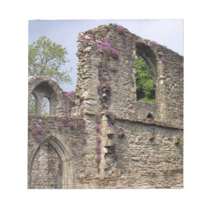 Great Britain, United Kingdom, Scotland. Ruins 2 Notepad