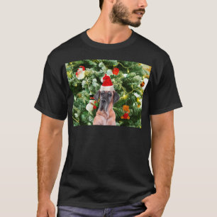 Great Dane w Christmas Tree Gift Boxes Santa Hat T-Shirt