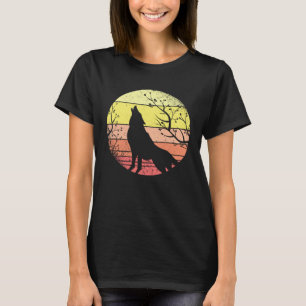 Great howling wolf motif T-Shirt
