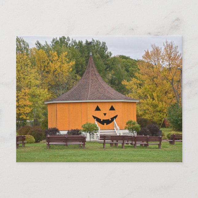 Great Pumpkin Gazebo, Newport, Vermont Postcard (Front)