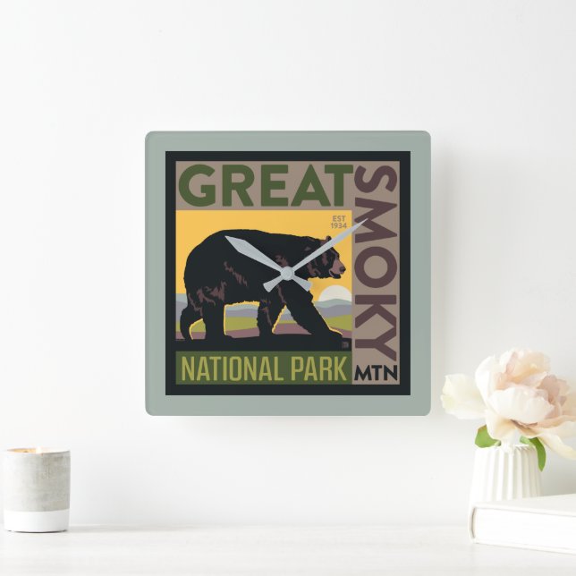 Great Smoky Mountain National Park| Bear Square Wall Clock (Home)