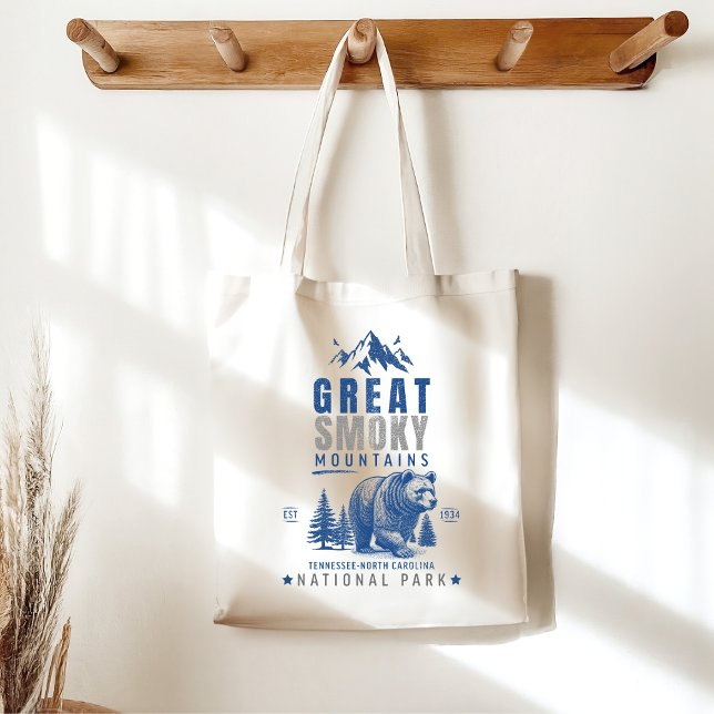 Great Smoky Mountains Vintage Bear – Souvenirs Tote Bag (Creator Uploaded)