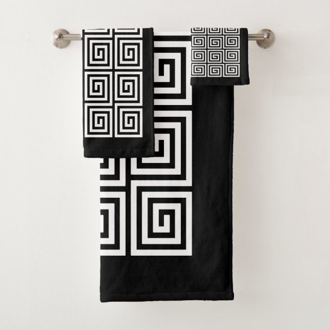 Greek Key Pattern Bath Towel Set (Insitu)