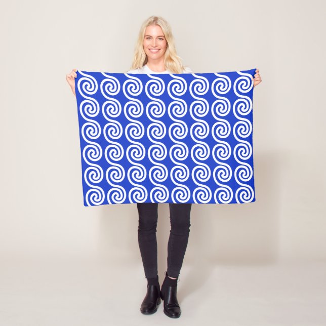 Greek Meander Key Waves Pattern Blue Fleece Blanket (In Situ)