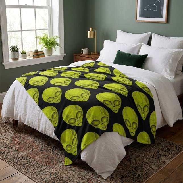 Green Alien Head Fleece Blanket (Creator Uploaded)