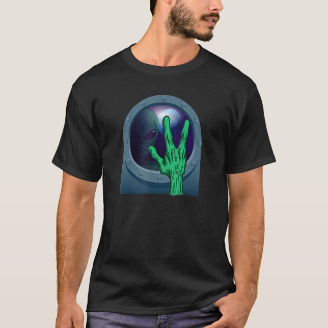 Green Alien Head Ufo Believe Area 51 Space Get In T-Shirt (Front)