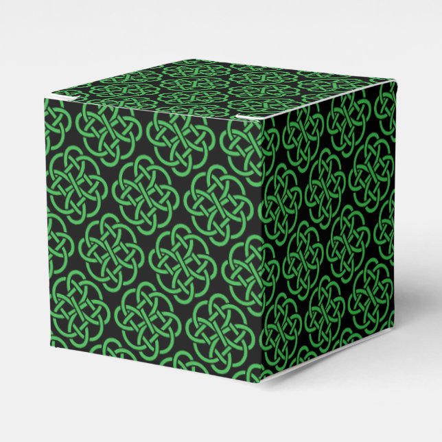Green and Black Celtic Shield Knot  Favour Box (Front Side)