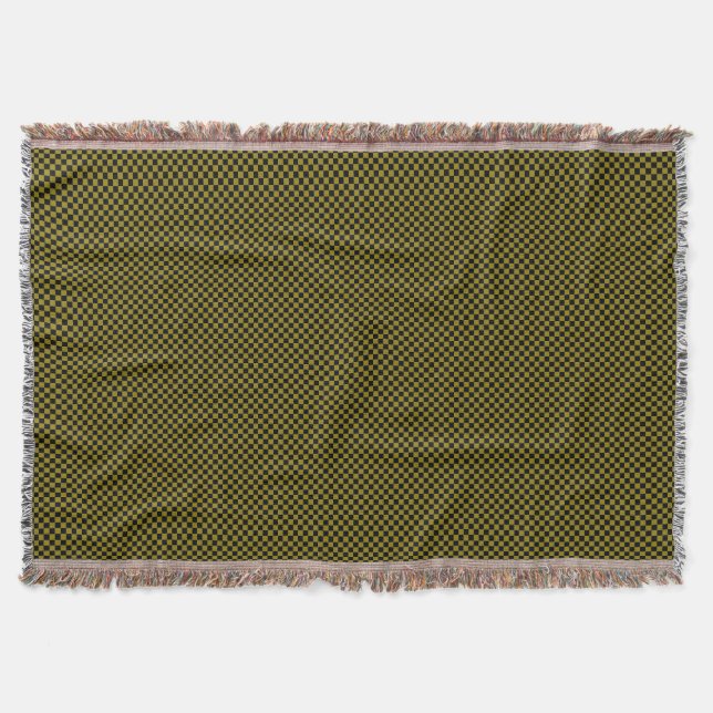 Green and Black Chequered Throw Blanket (Front)