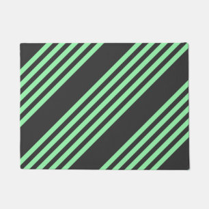 Green and charcoal five stripes pattern doormat