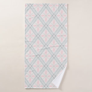 Green and pink pastel diamond pattern bath towel