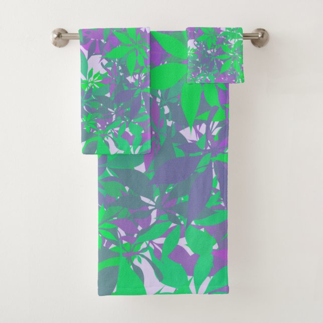 Green and Purple Chestnut Leaves  Bath Towel Set (Insitu)