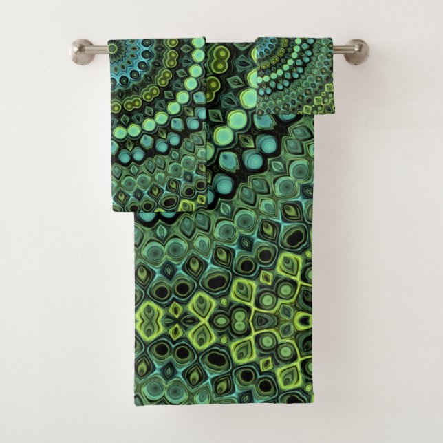 Green and Teal Kaleidoscope Mandala Pattern Bath Towel Set (Insitu)