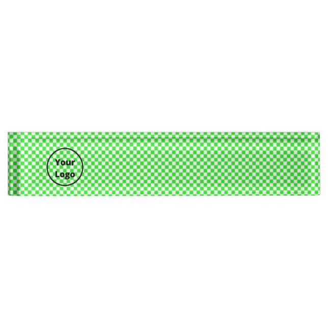 Green and white chequered board pattern nameplate (Front)