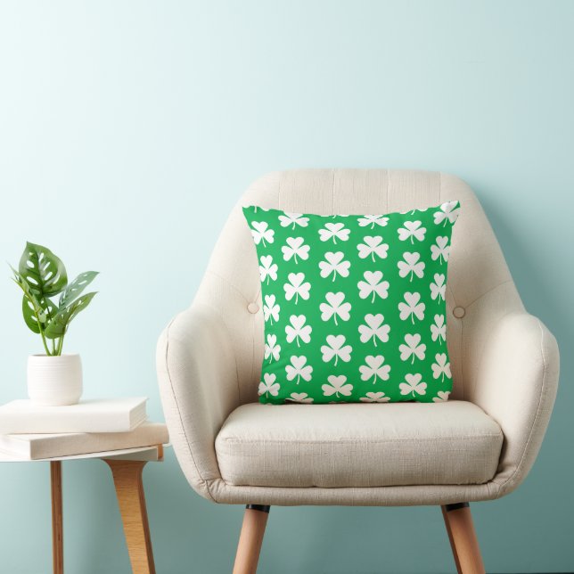 Green and White Clover Pattern Cushion (Chair)
