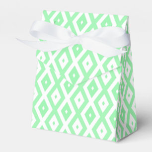 Green and white diamond pattern favour box