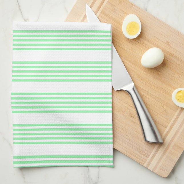 Green and white five stripes pattern tea towel (Quarter Fold)