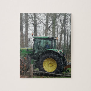 Green and yellow tractor. jigsaw puzzle
